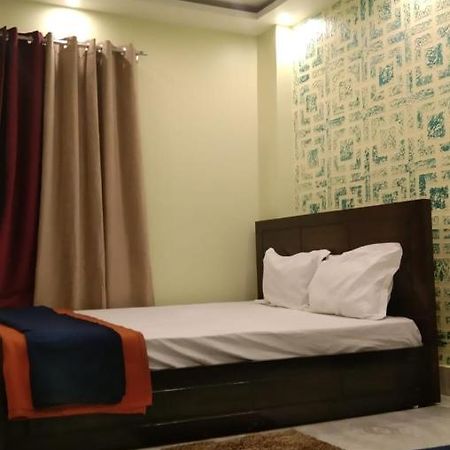 Dubby Indian Hotel Inn ! Puri Exterior photo