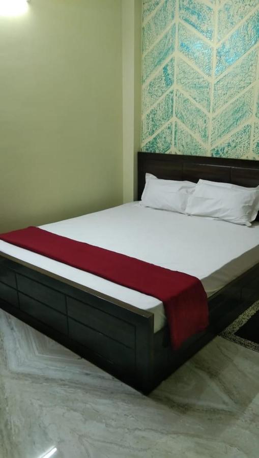 Dubby Indian Hotel Inn ! Puri Exterior photo