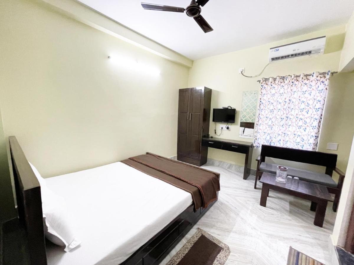 Dubby Indian Hotel Inn ! Puri Exterior photo