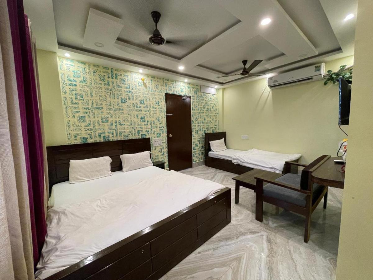 Dubby Indian Hotel Inn ! Puri Exterior photo